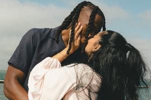 香波特的劝是一点不听!道苏姆刚续1.12亿美元 转头去求婚了