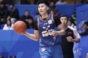 媒体人:辽宁已完成段睿骐加盟相关手续 后者将于近期与球队会合