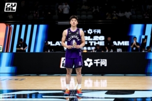 2026AUBL淘汰赛:清华大学险胜菲律宾大学进四强 石奎26+5+6
