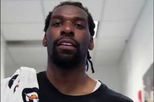 纳兹·里德:最喜欢的个人荣誉是最佳第六人 若不打篮球会去打NFL