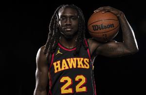 华莱士:与亲哥在NBA同场竞技太棒了 只有赢家才能在家里吹牛
