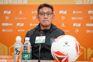 金大仪:时隔一年,再次来到苏州体育中心体育场,心情挺兴奋的