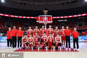 媒体人:长期集训未见成效 还让所有队员/教练/工作人员身心俱疲