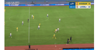 泰山0-1落后西海岸!于金永出击失误,阿齐兹倚住杨瑞琦挑射破门
