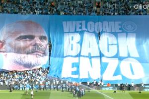欢迎回家!主场球迷打出大型TIFO,欢迎马雷斯卡重回曼城执教
