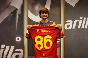 罗马新援莫拉:和迪巴拉一起踢球是我的梦想 很高兴与加帅共事
