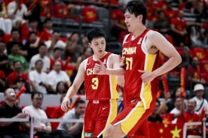 大爹杨瀚森,让中国男篮有了容错空间