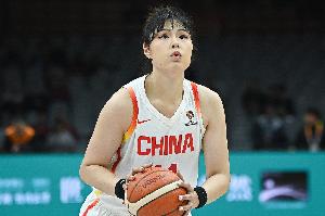 媒体人:国手出战洲际赛要持因公护照 国家队给小宝邮寄出的问题