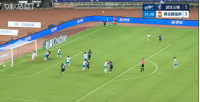 3分钟2球!李昊两次扑球不远,贝维斯补射双响 三镇2-1反超西海岸