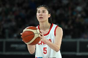 球在你手最安心!王思雨替补21分钟贡献5分5板6助2断 正负值+17!
