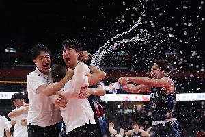 你的梦想?李贤重:梦想有很多 想去NBA 想参加世界杯 甚至奥运会