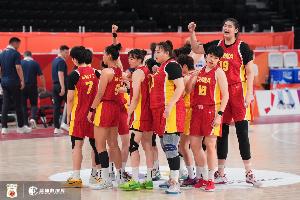 同一个输法!女篮三分球13中0 比韩国少12球 男篮比伊朗少8球!