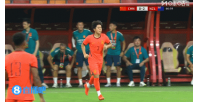 国足继续换人调整,王庚睿替补登场,换下刘洋
