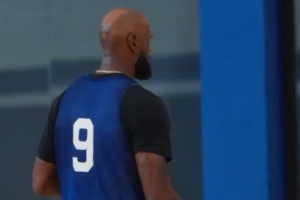 76人官方发詹姆斯训练视频!NBA官方转发:将开启历史性的第24季