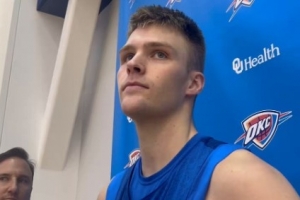 斯特尔茨谈雷霆球迷:他们太棒了 这是离我最近的NBA球队