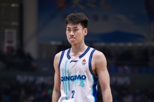 媒体人:新疆如今只能算联盟中游 青岛完全有机会客场拿下开门红