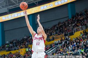 媒体人:山西队很多环节进步显著 这个赛季的成绩肯定会不错