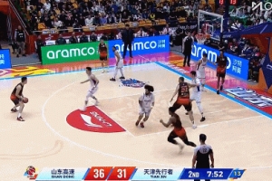 实属不应该!陶汉林内线要位转身过掉防守 轻松空篮没上进...